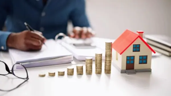Comment structurer ses investissements immobiliers avec une holding, une SCI à l’IS et le LMNP ?